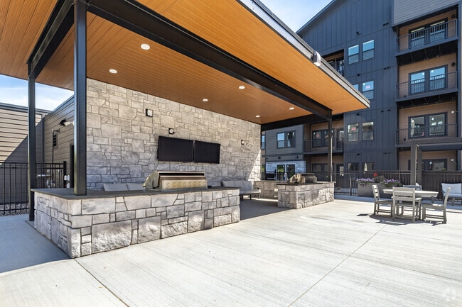 Clubhouse - Patio and Grill Area