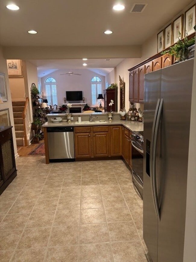 Photo - Welcome to Abbey Glen