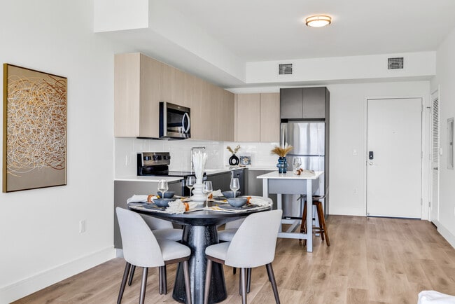 Photo - SKY Building