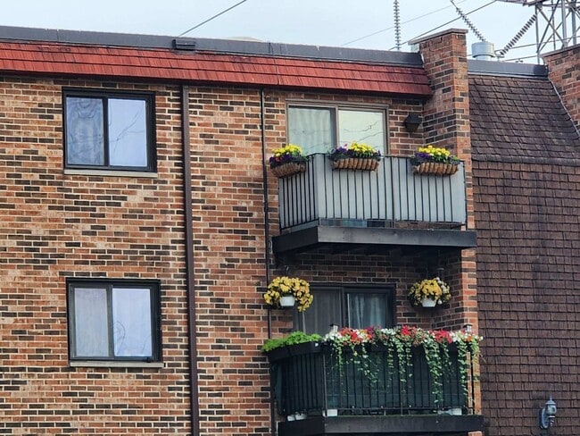 Photo - 1793 W Algonquin Rd Condo Unit 3A