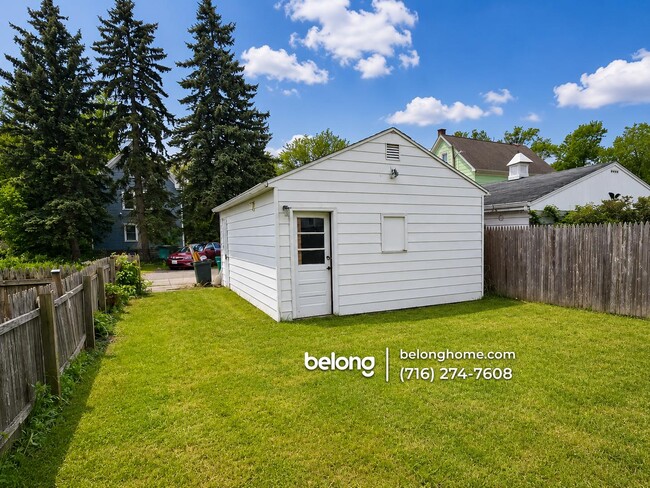 Photo - 2207 Linwood Ave