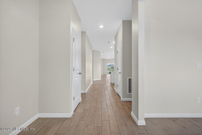 Photo - 112 Glenlivet Way
