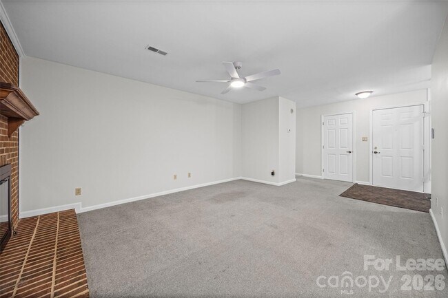 Photo - 2920 Iron Gate Ln