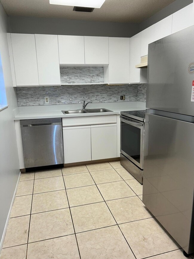 Photo - 19 Lake Vista Trail Unit 203