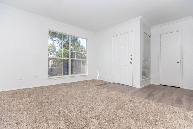 Photo - 1100 Graham Dr Unit 1912