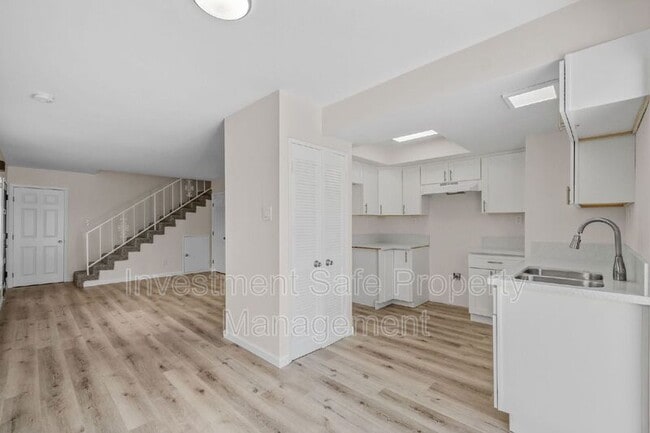 Building Photo - 455 Del Mar Ct Rental