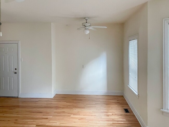 Photo - 3828 N Sheffield Ave Unit 1