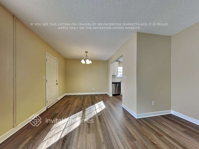 Photo - 1460 Summer Coach Dr