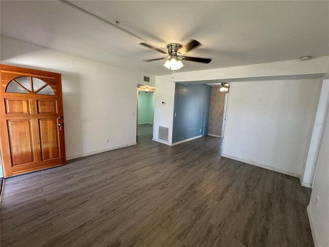 Photo - 9571 52nd Way N