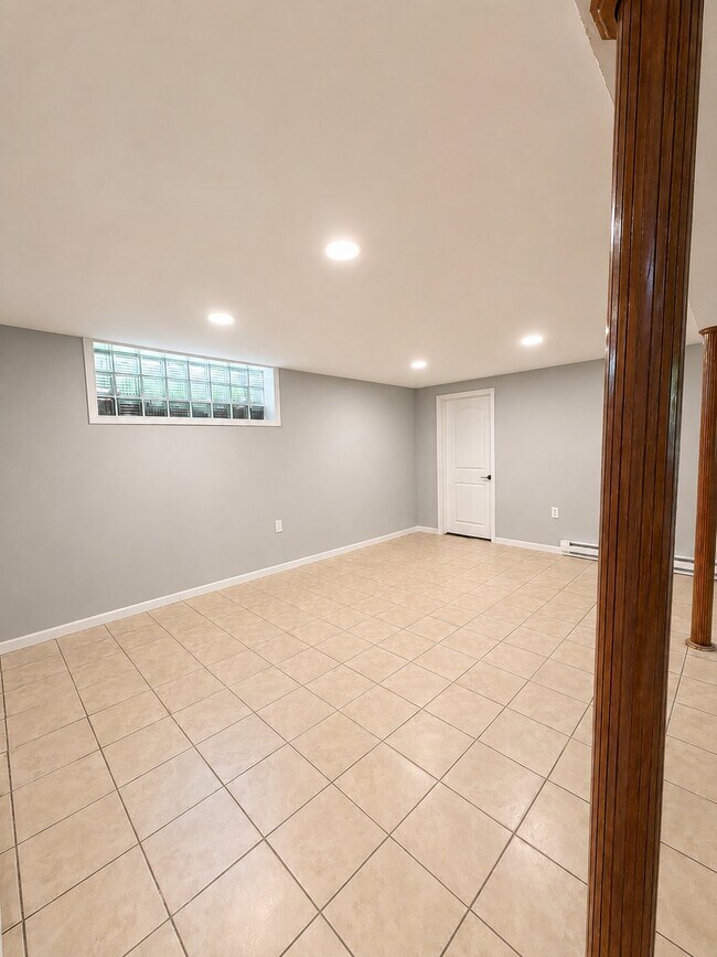 Photo - 20 Woodland Dr Unit 3