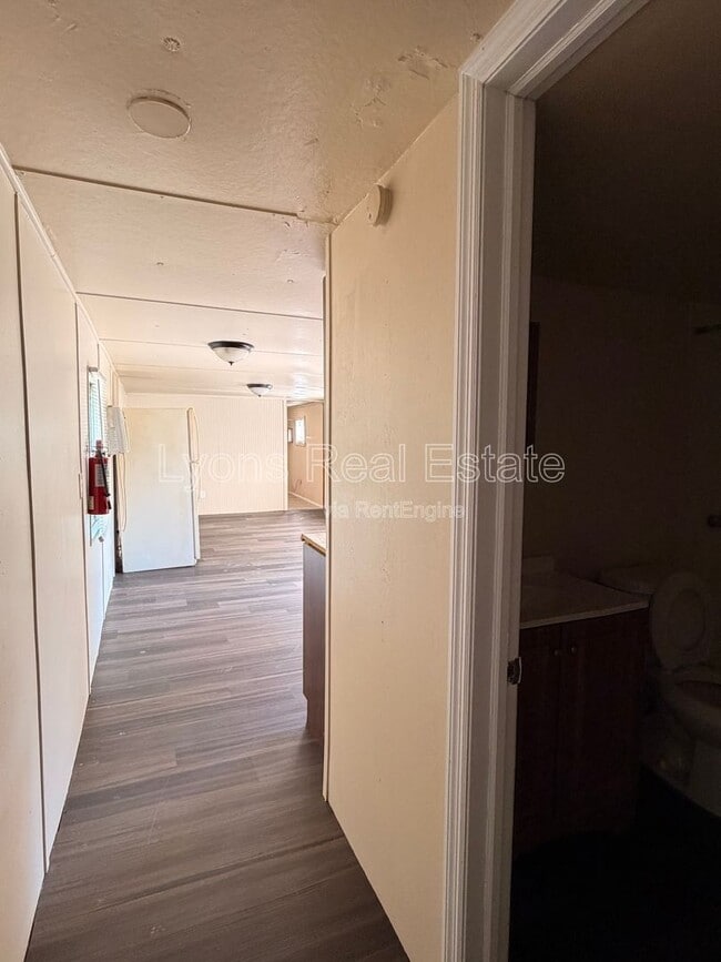 Photo - 7972 Breeze Dr
