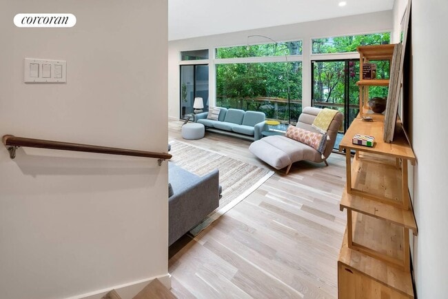 Photo - 54 Pheasant Rd