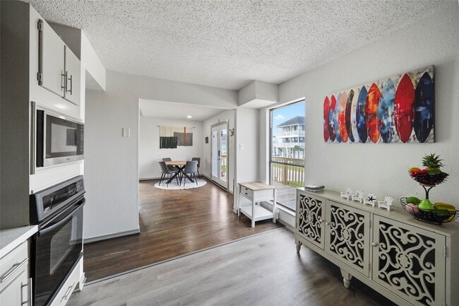Photo - 4126 San Jacinto Dr