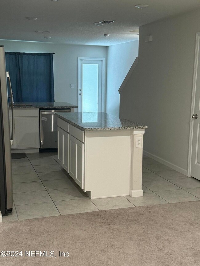 Photo - 5984 Creekside Crossing Dr