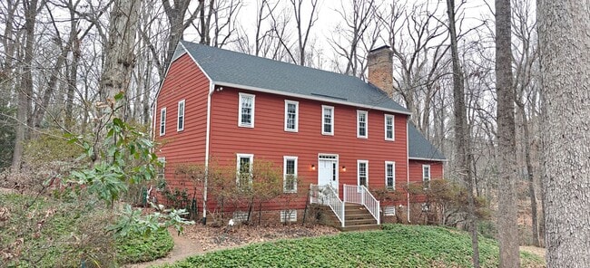 Photo - New renovation with River access in Midlothian