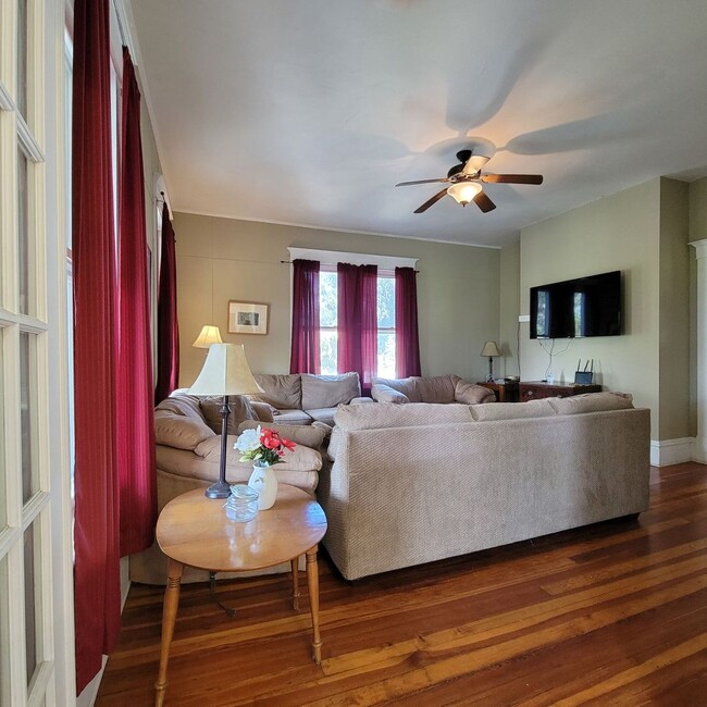 Photo - 21 Marion St Unit 21-201