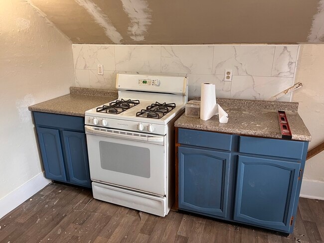 Photo - Railroad Street_10 Unit 7