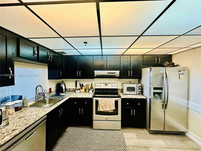 Photo - 2625 Collins Ave Unit 1508