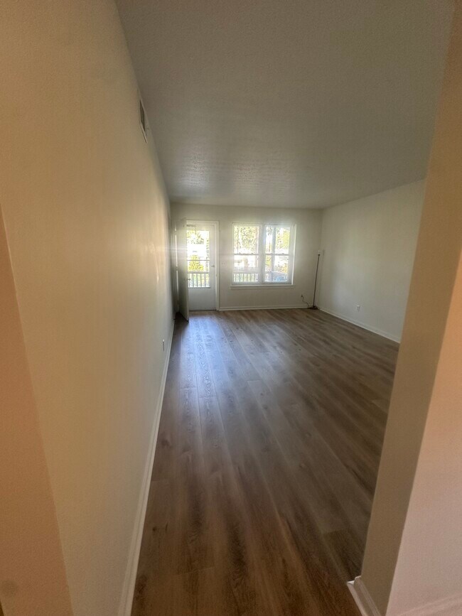 813 Main St Unit Jeffersonville Apartment