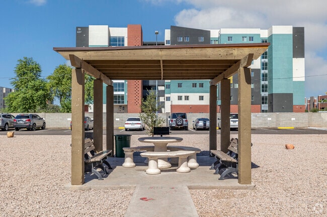 BBQ / Picnic Area