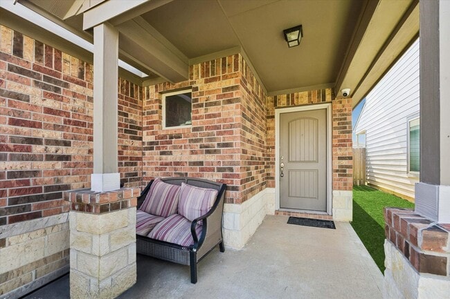Photo - 7931 Tuscan Cypress Dr