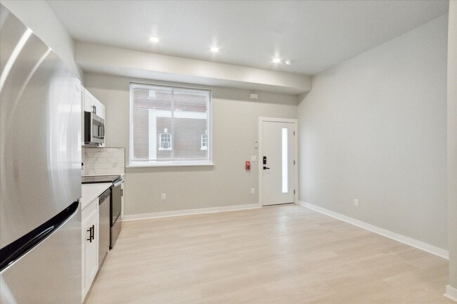 Photo - 316 S 52nd St Unidad #2