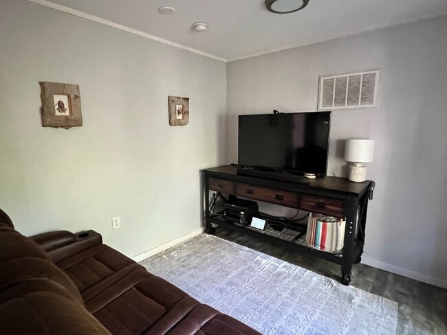 Photo - 135 Hideaway Dr