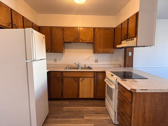 Photo - 2 Bed, 1 Bath, 2 Story Townhouse!!! Unidad B