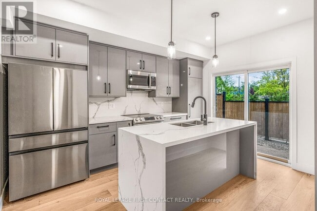 Photo - 4 Alderwood Ln