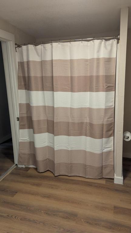 Photo - 209 S Center St