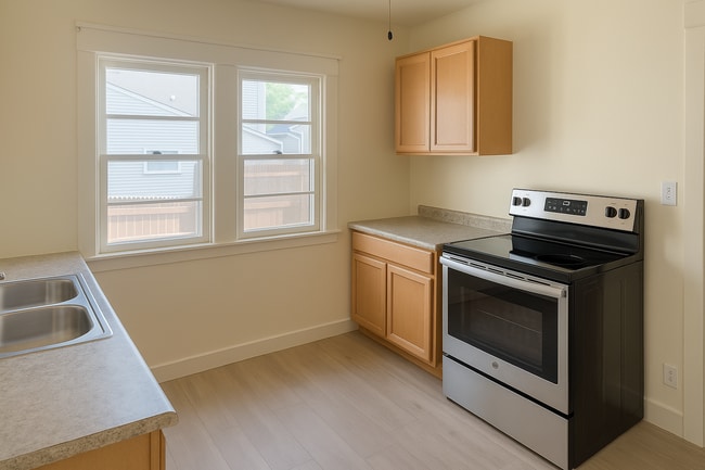 Building Photo - 4409 Gifford Ave