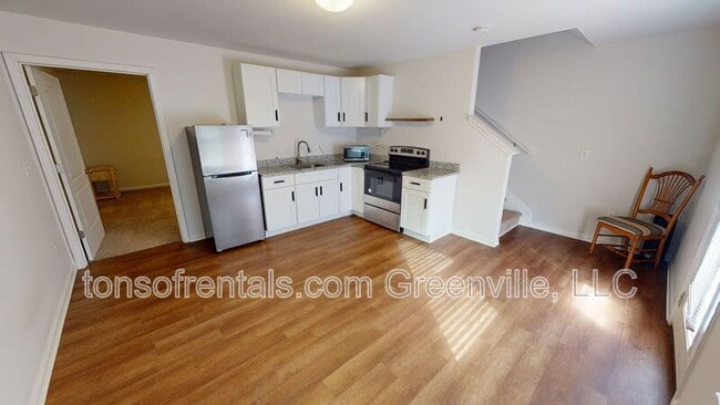 Photo - 312 Highline Trl