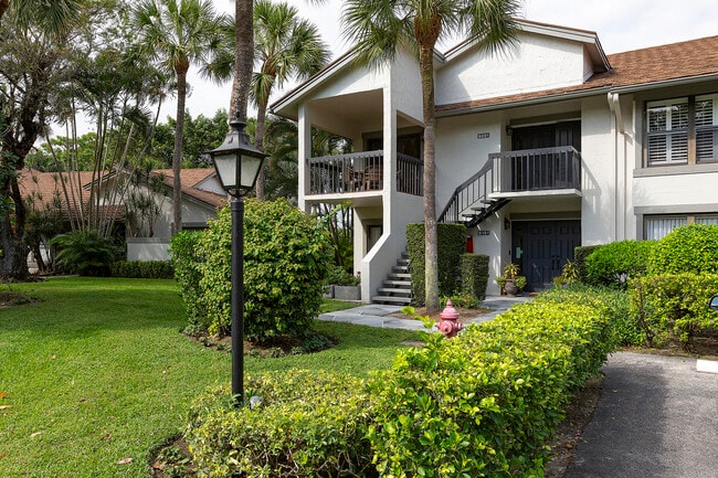 Photo - 11355 Pond View Dr Unidad D201 Rental