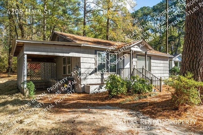Photo - 4208 Main St