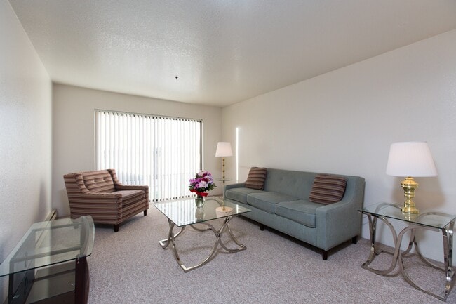 Building Photo - The Outlook Apartments