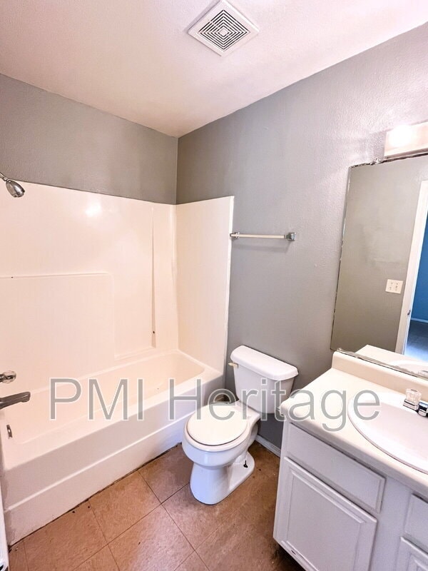 Photo - 813 E Huntsville Ave Unit Apt 103