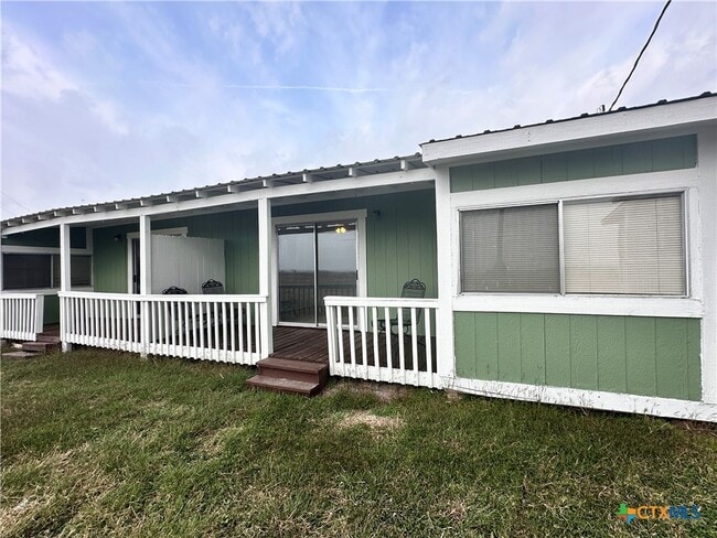 Building Photo - 158 Stockmen