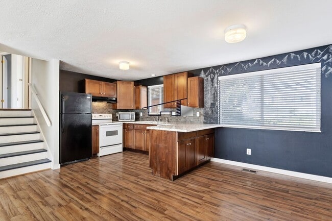 Photo - 1186 E 3150 N