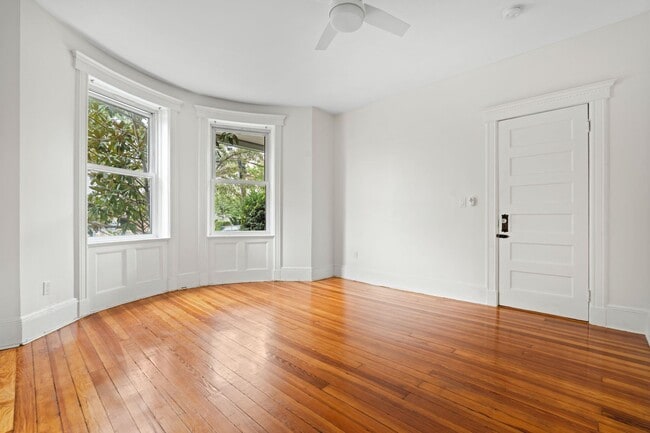 Photo - 114 Shippen St
