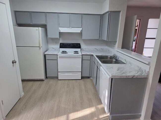 Photo - 4301 Acropolis Ct