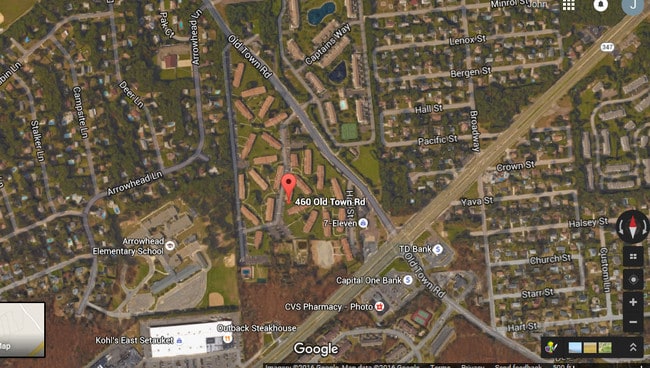 Photo - 460 Old Town Rd