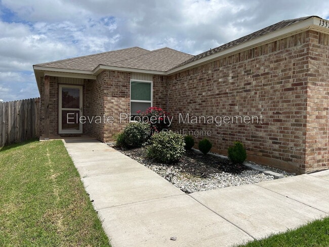 Photo - 1357 Dustin Dr