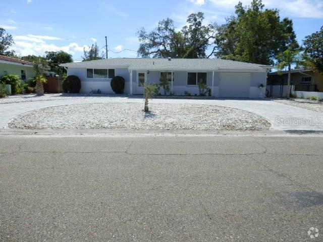 Building Photo - 6250 6th Ave S Rental