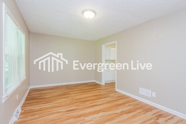 Photo - 3641 N Sadlier Dr