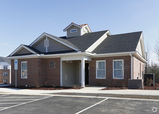 Leasing Office - Cleveland Green III