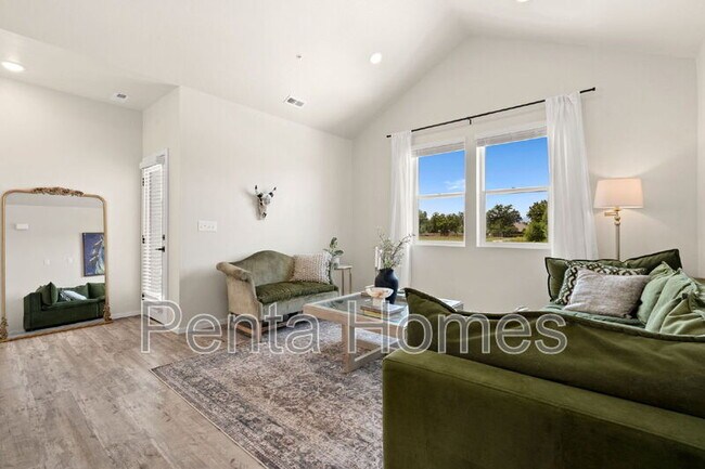 Photo - 2702 Barnstormer St Unidad A