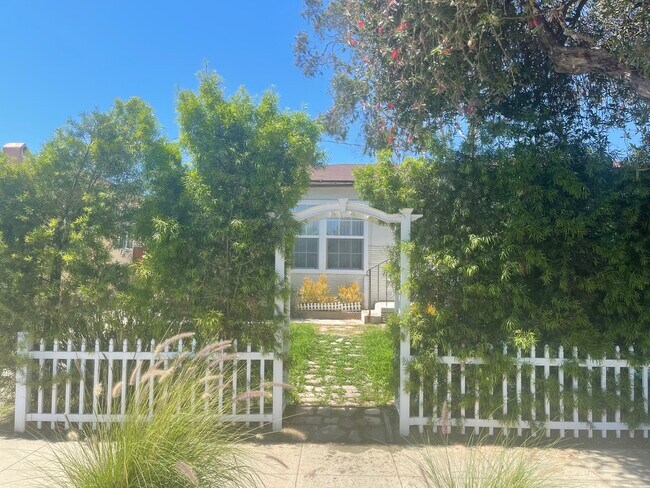 Photo - 3115 Urban Ave