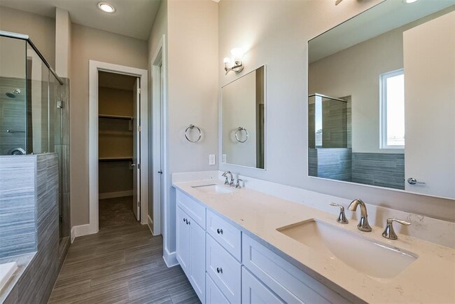 Photo - 4450 W Tidwell Rd