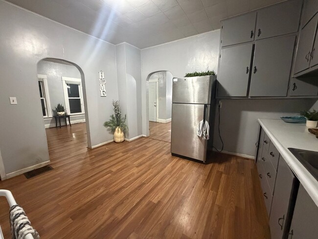 Photo - 2 bed, 1 bath home for rent in West Waterloo