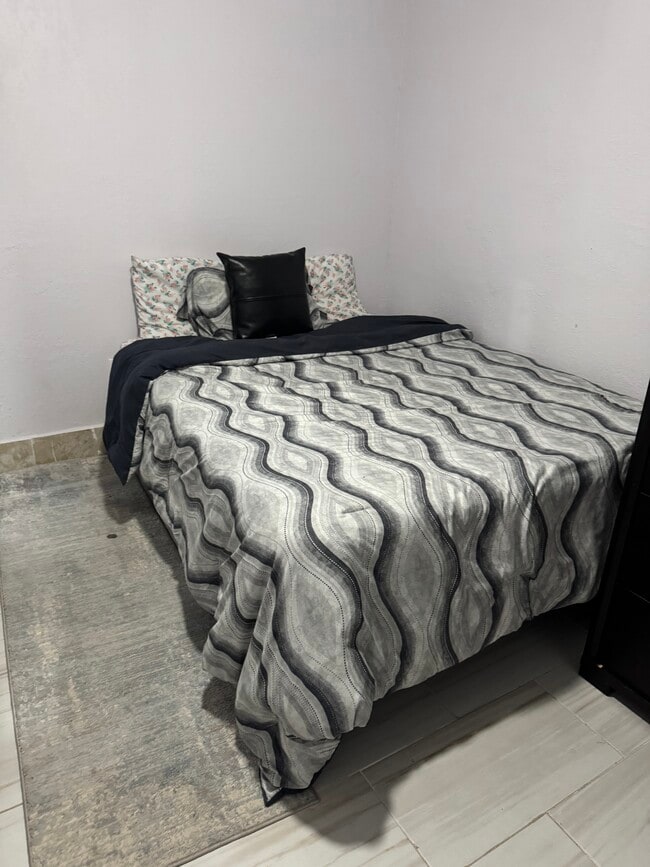 Photo - 4181 NW 34th Way